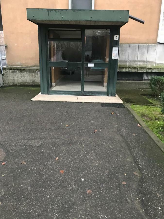 B&B Appartamento Anna Bologna Bagian luar foto