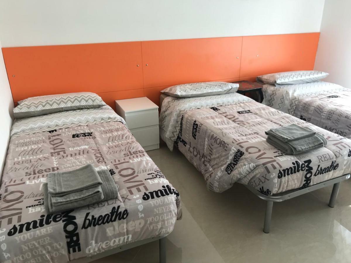 B&B Appartamento Anna Bologna Bagian luar foto